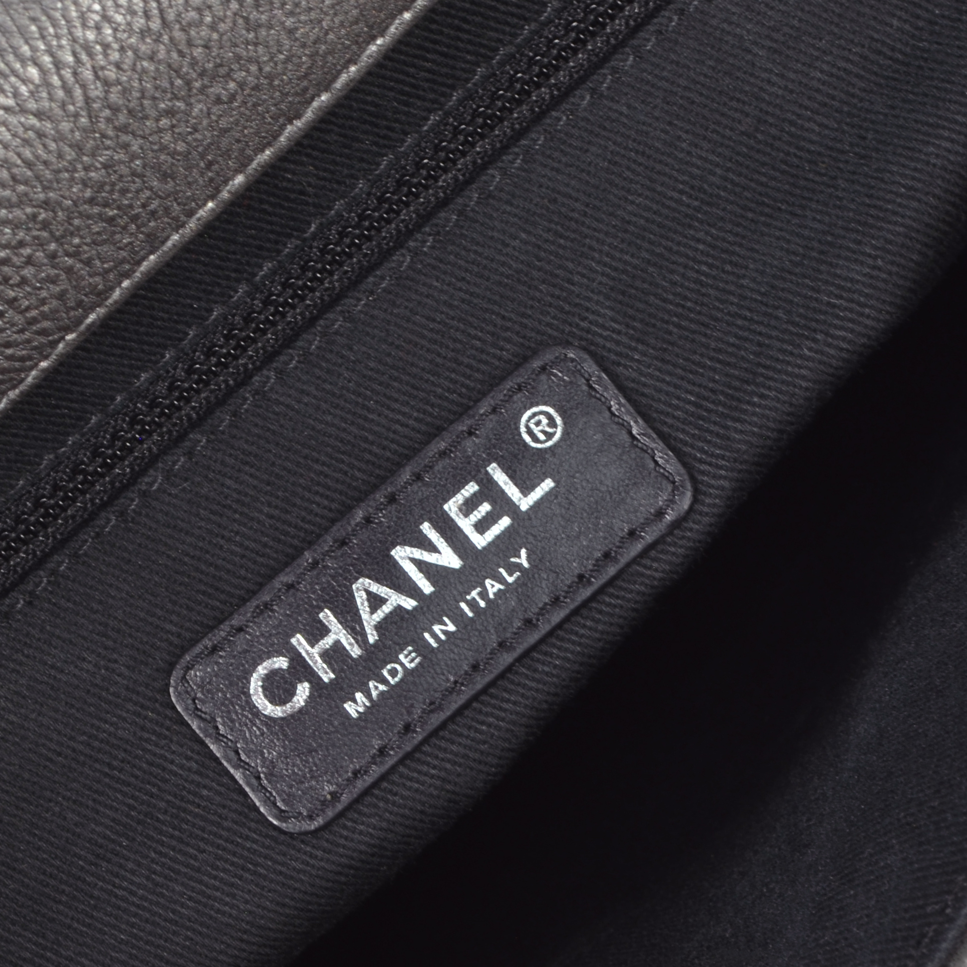 CHANEL Paris-Bombay Back To School Messenger Bag Handtasche 11