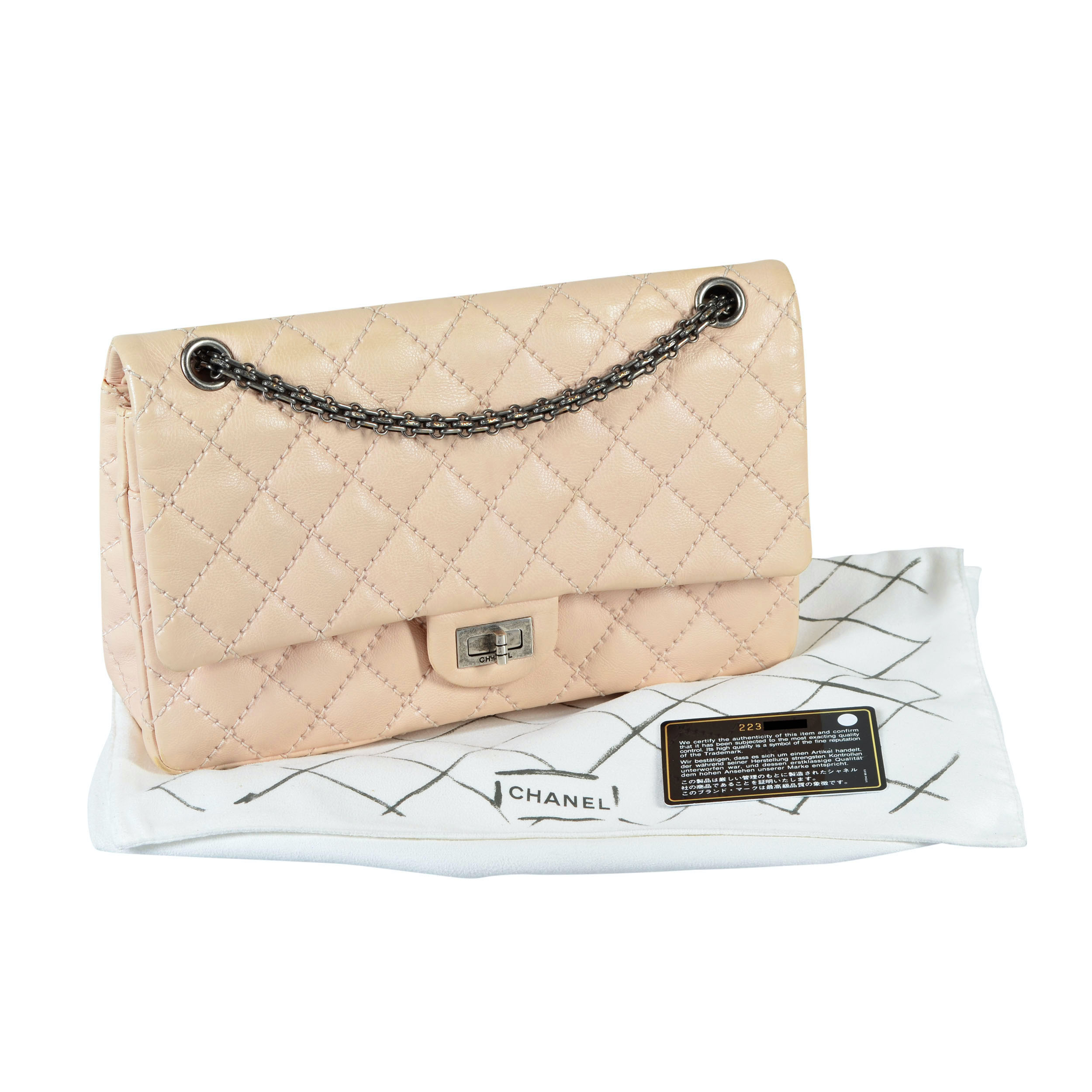 CHANEL 2.55 Reissue Flap Bag Second Hand - MyLovelyBoutique