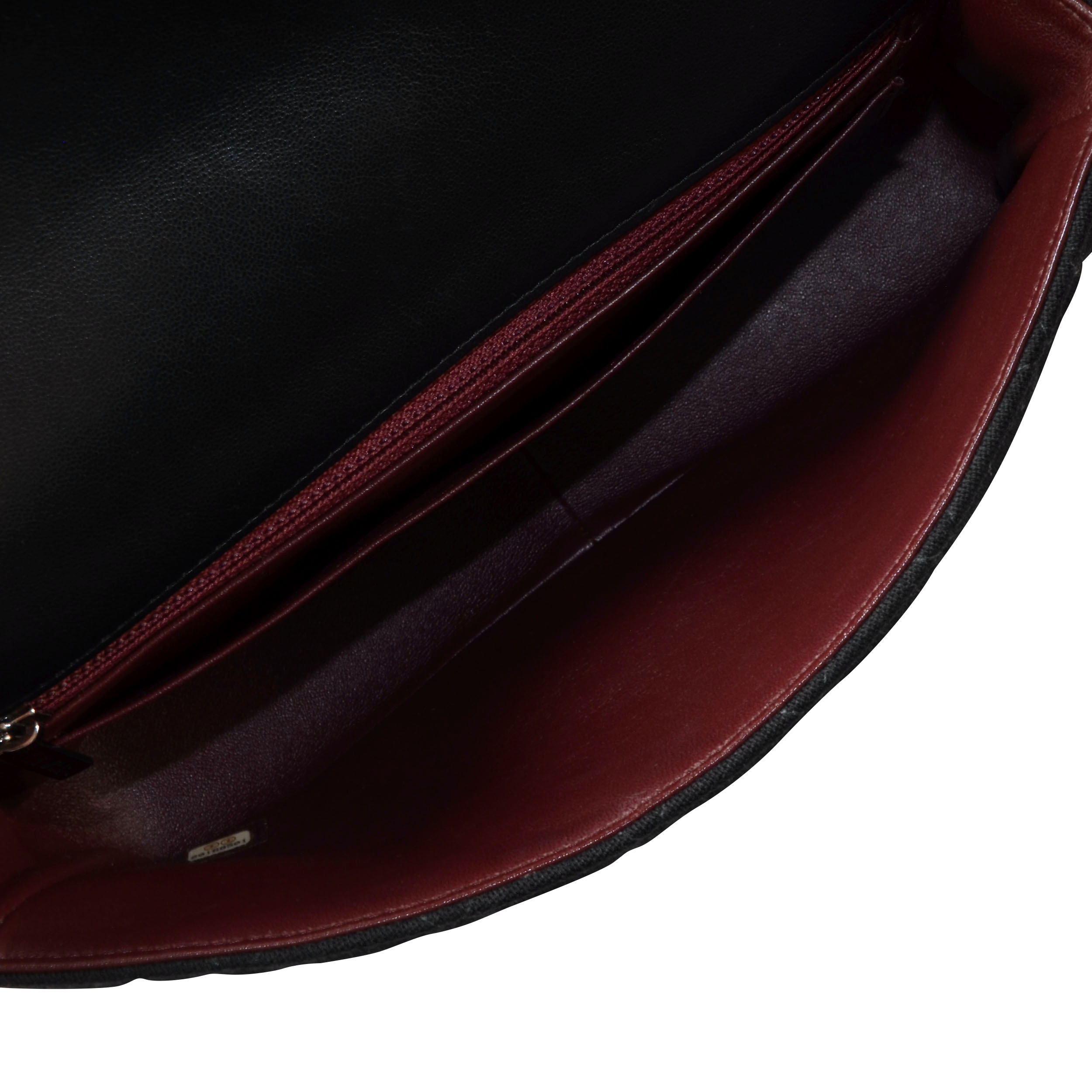 CHANEL Jersey Flap Bag Handtasche Schwarz Second Hand 16133 8