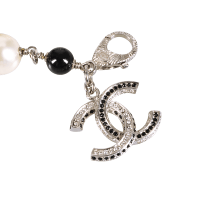 CHANEL 17P CC Pearl Bracelet Perlen Armband Schwarz Silber Second Hand 19595 2