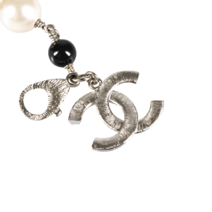 CHANEL 17P CC Pearl Bracelet Perlen Armband Schwarz Silber Second Hand 19595 4