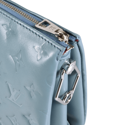 Louis Vuitton Coussin PM Leder Handtasche Bleu Glacier Second Hand 19470 6