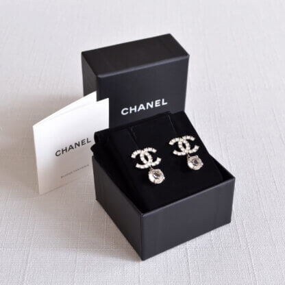 CHANEL 19V CC Crystal Drop Earrings Silver Silber Ohrringe Second Hand 21475 1