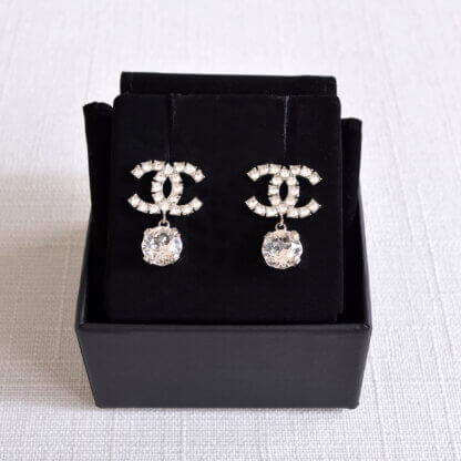 CHANEL 19V CC Crystal Drop Earrings Silver Silber Ohrringe Second Hand 21475 3