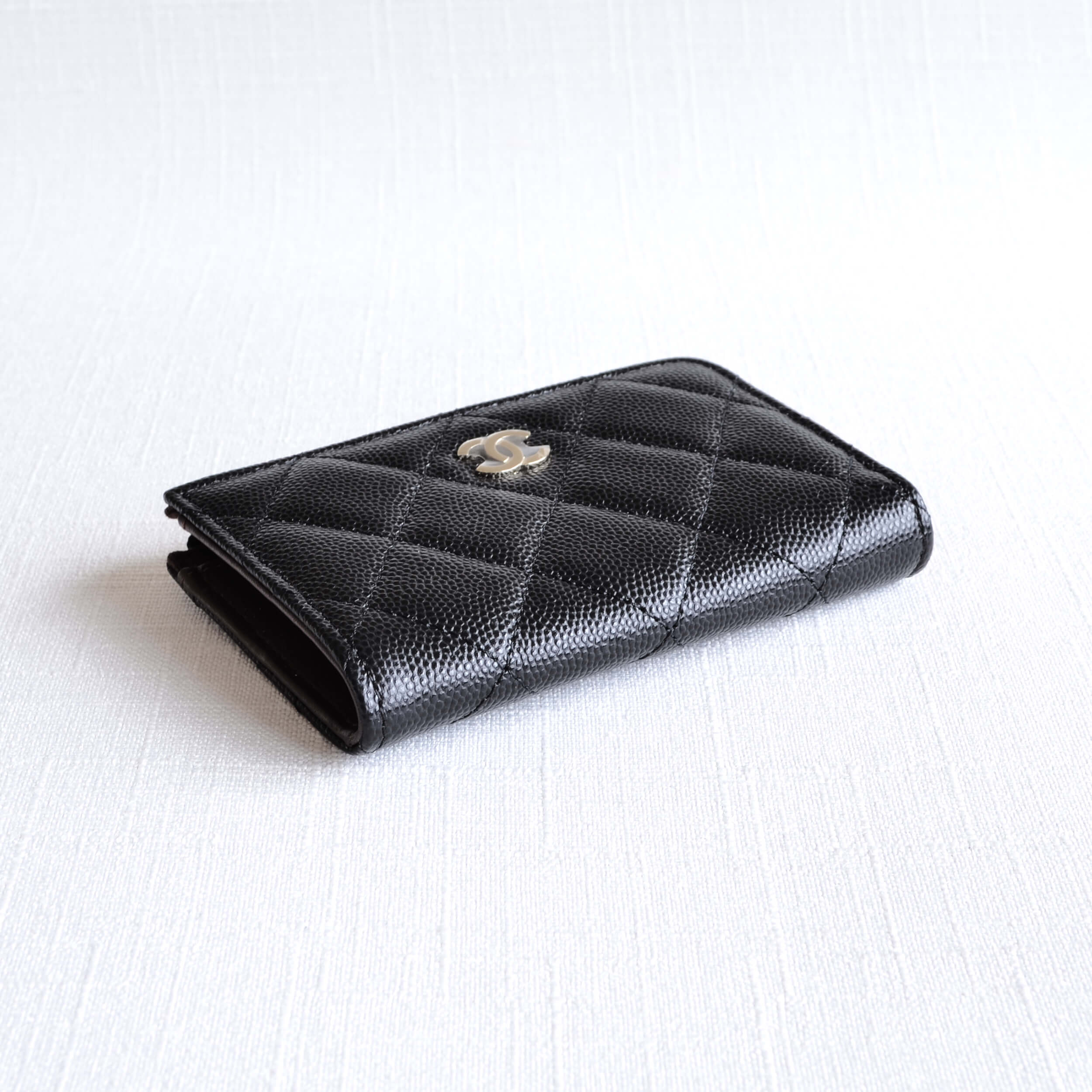 CHANEL Card Holder Quilted Calfskin Cavair Leather Black Schlüsseletui Schwarz Second Hand 22175 5