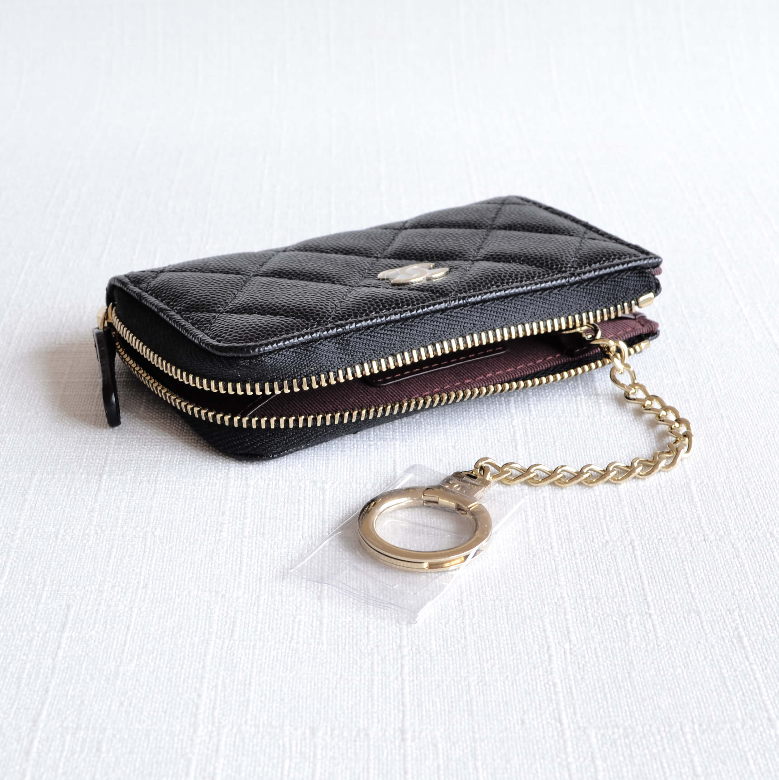 CHANEL Card Holder Quilted Calfskin Cavair Leather Black Schlüsseletui Schwarz Second Hand 22175 6