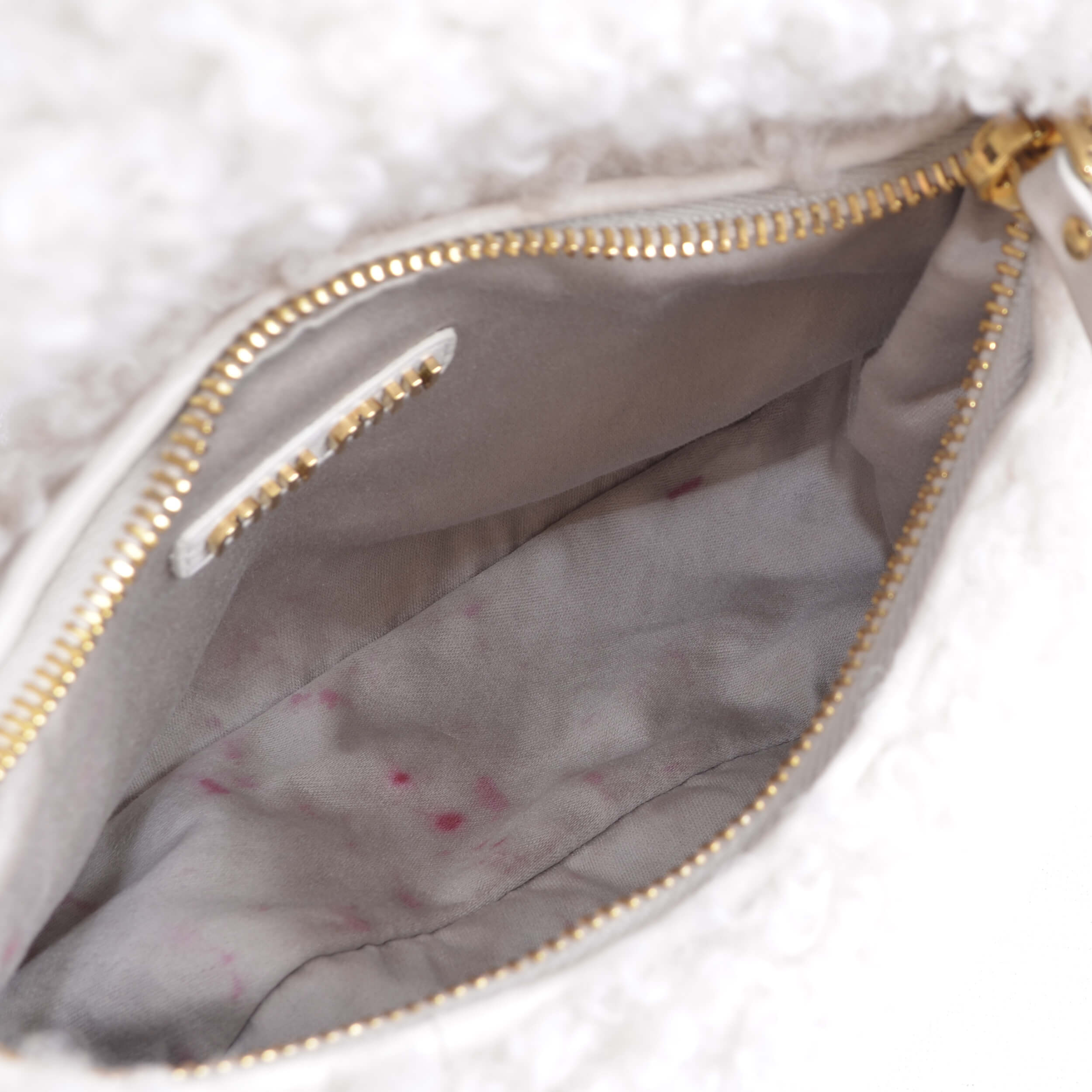 Miu Miu Wander Small Hobo Bag Shearling Lammfell Tasche Pre-Loved 32541 8