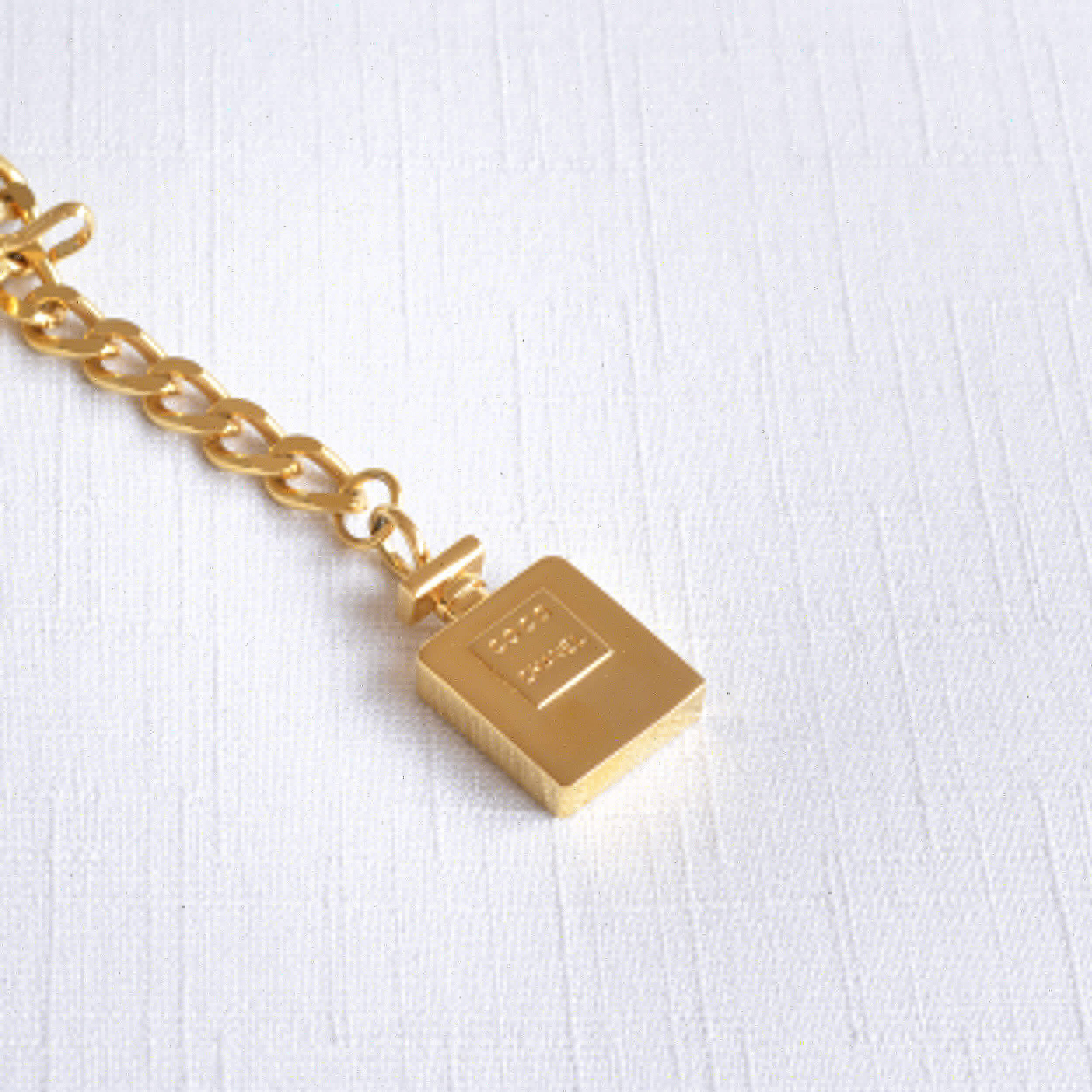 CHANEL Vintage Perfume Bottle Multi Chain Belt Gold Pre-Loved 325121 2