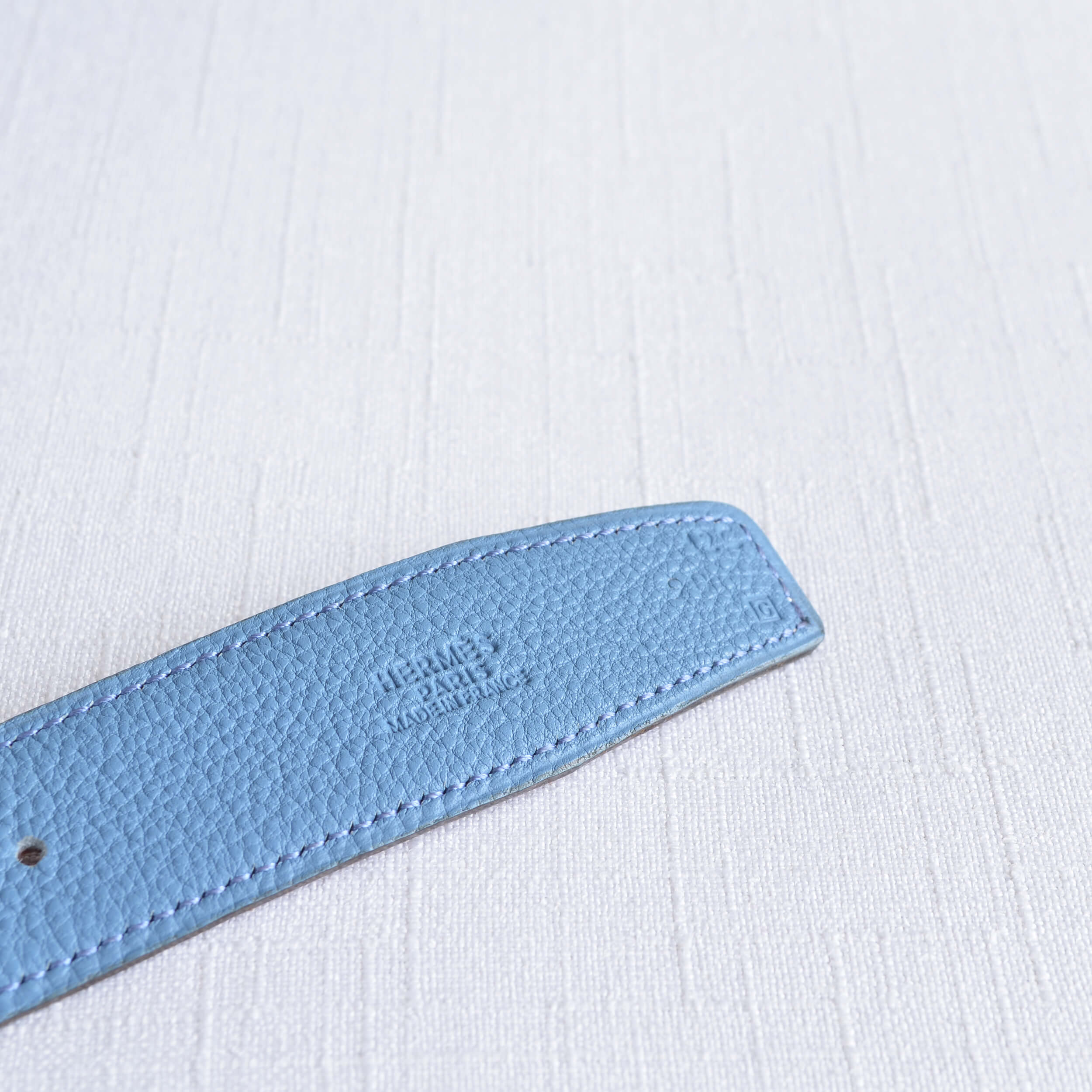 Hermès Vintage H Leder Gürtel 32 mm leather belt blue jean gold pre-loved 32533 2