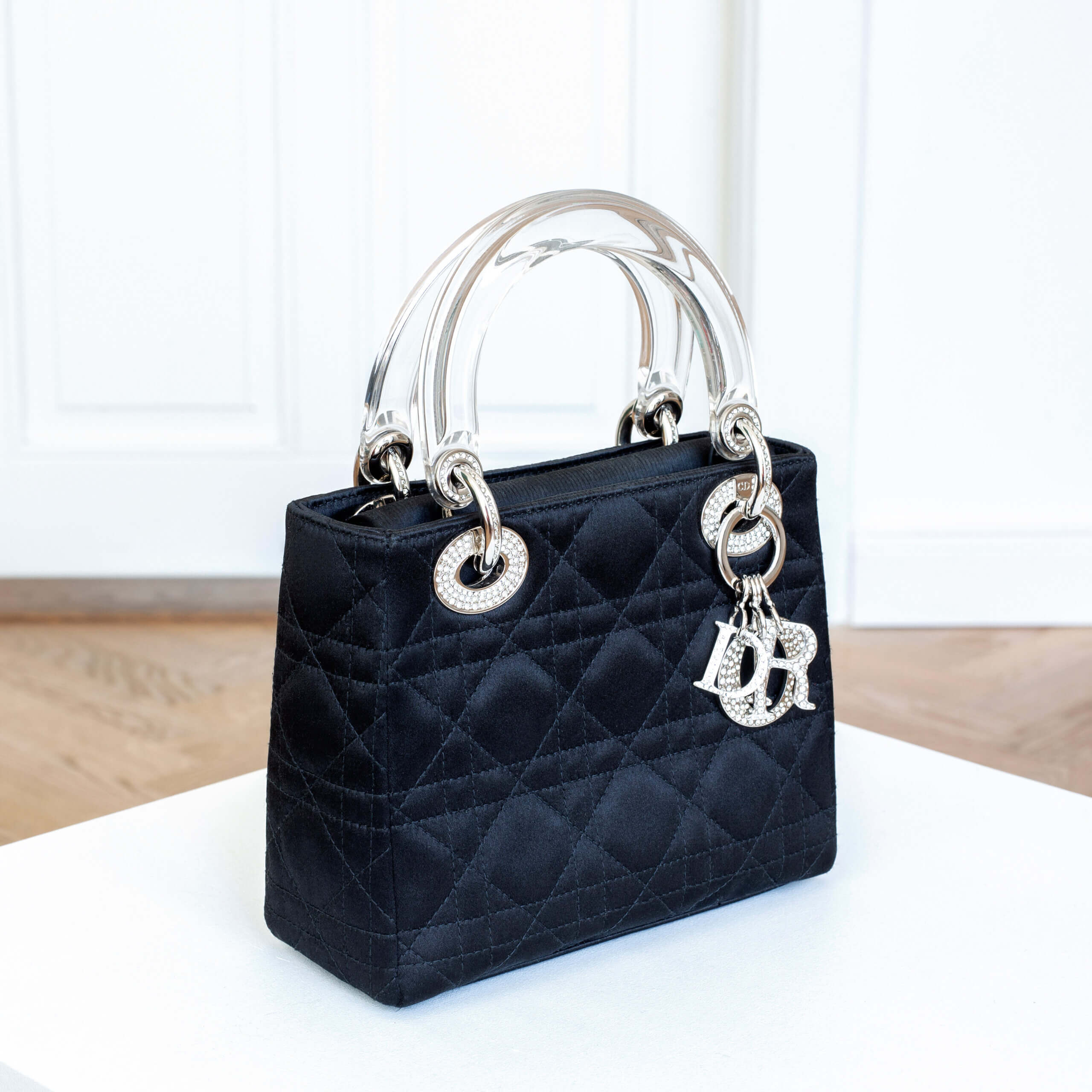 Dior Vintage Lady Mini Diamond Silk Crystal Handtasche Schwarz Pre-Loved 52545 10