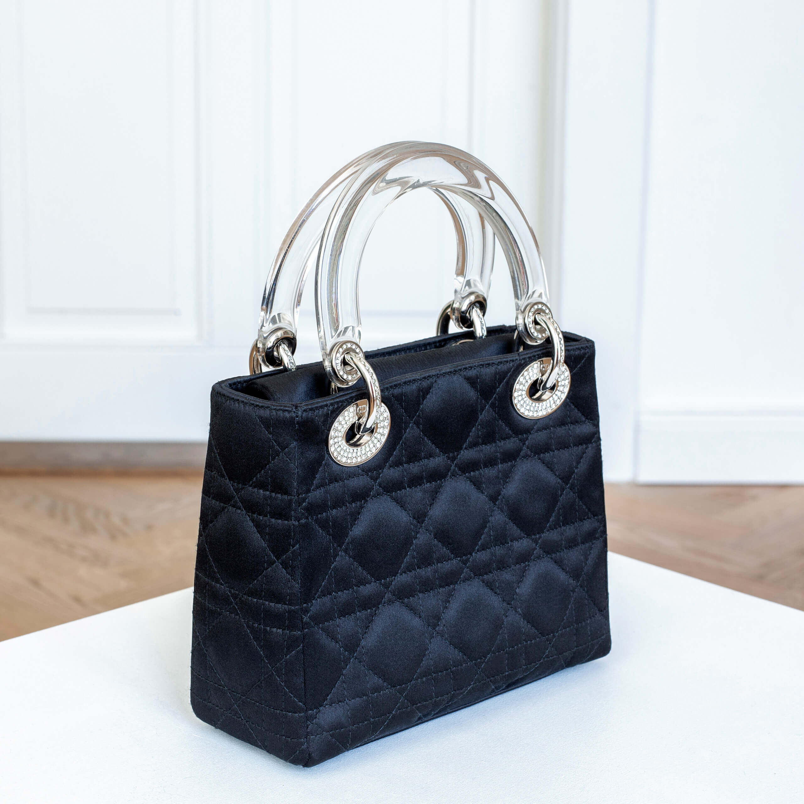Dior Vintage Lady Mini Diamond Silk Crystal Handtasche Schwarz Pre-Loved 52545 11