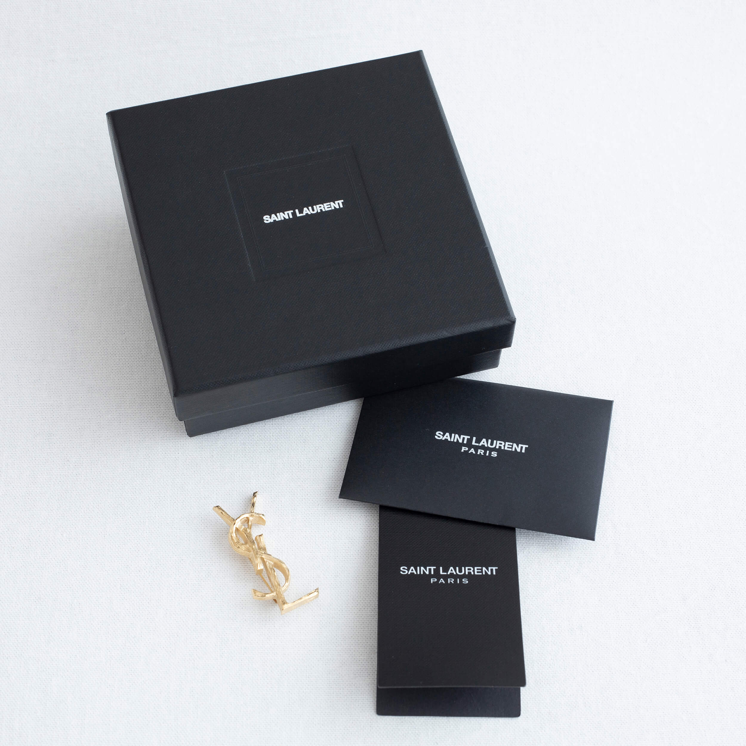 Saint Laurent Cassandre Brosche Gold Pre-Loved 32544 4