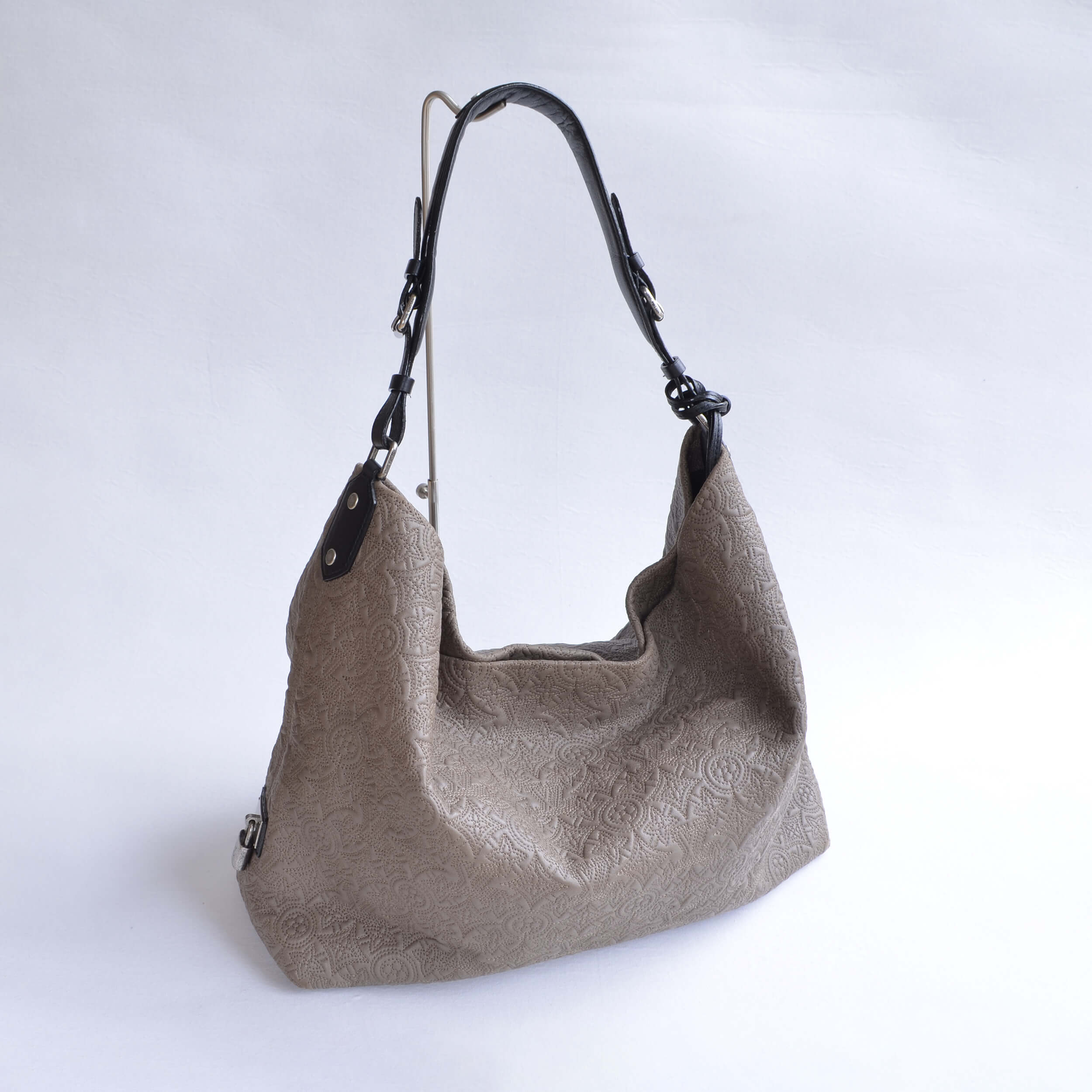 Louis Vuitton Antheia GM Hobo Bag Khaki Green Leder Handtasche Pre-Loved 925219 1