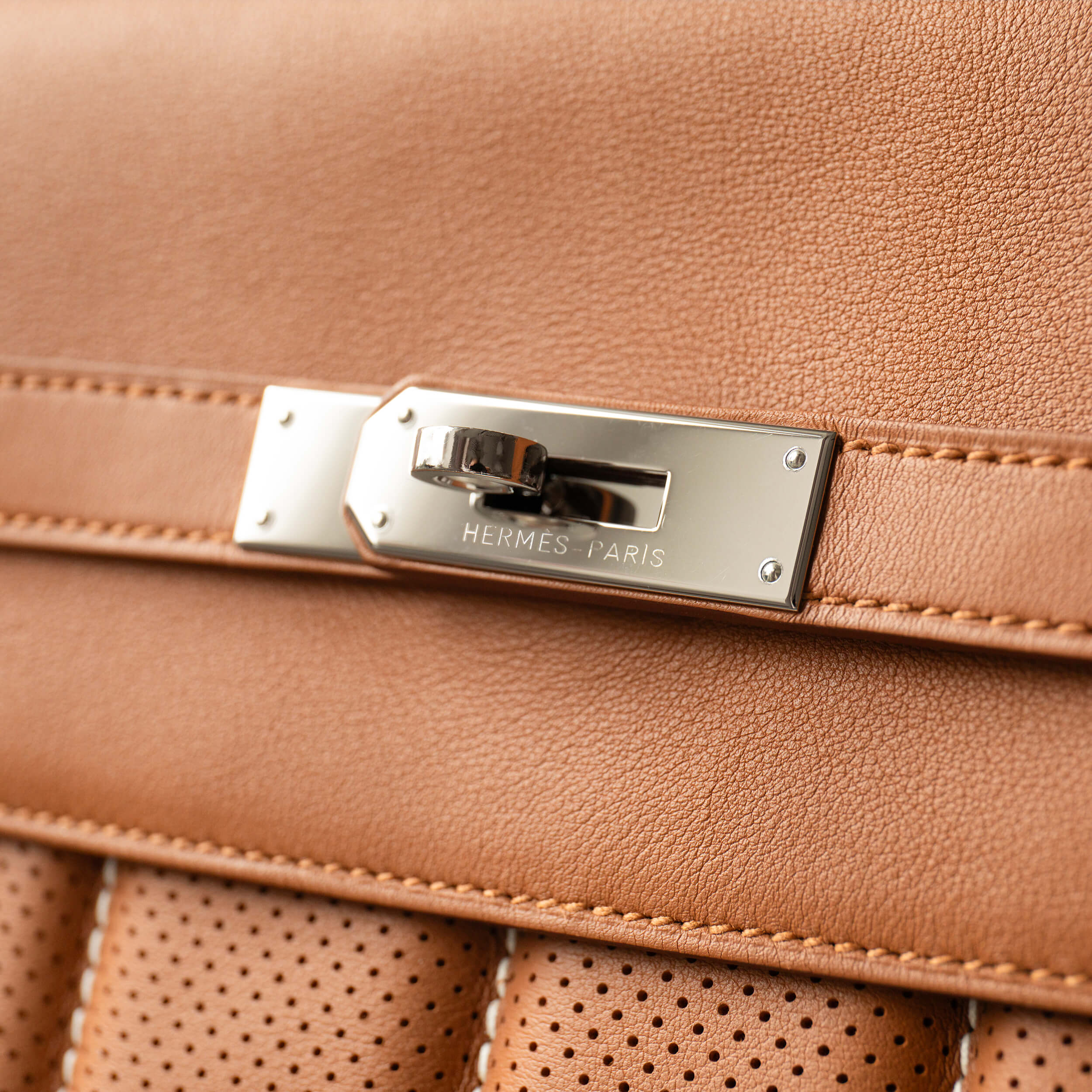 Hermès Berline 28 Swift Leder Handtasche Gold Palladium Pre-Loved 22634 7