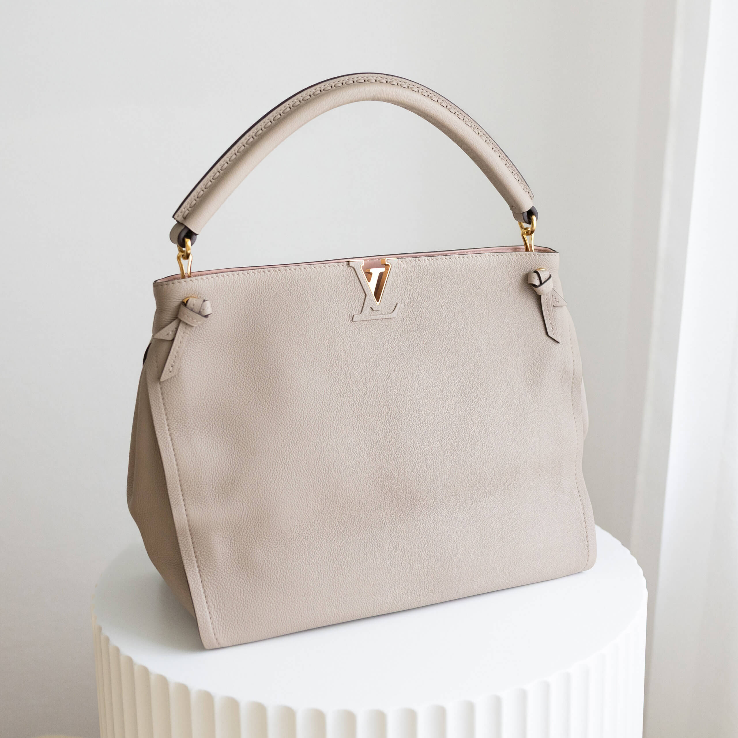 Louis Vuitton Tournon - Image 2